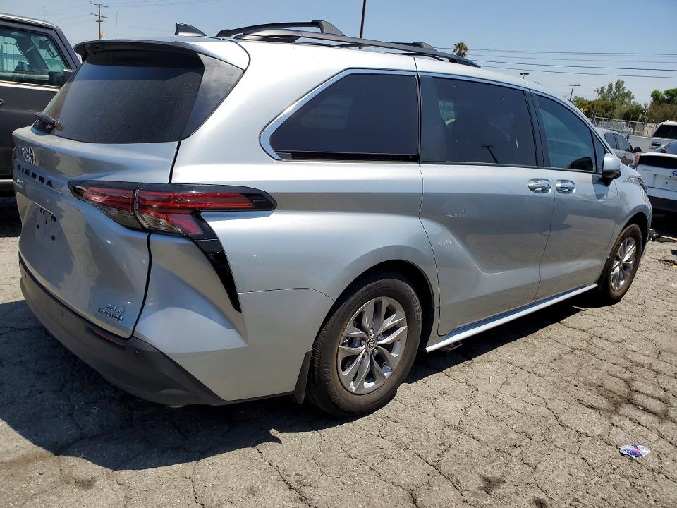 2022 Toyota Sienna VIN 5TDYRKEC2NS132589 COPART salvage auction — SIDE, Ca - Salvage Certificate, sold $12,700 on 2026-07-16 (photo 3)
