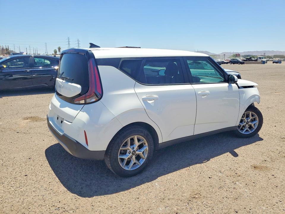2023 Kia Soul VIN KNDJ23AU0P7871886 COPART salvage auction — FRONT END, Az - Cert Of Title - Salvage, sold $2,500 on 2026-07-06 (photo 3)