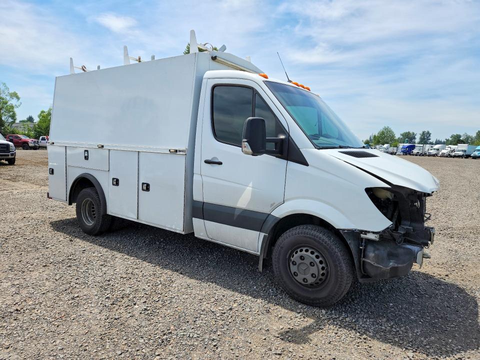 2017 Mercedes-benz Sprinter VIN WDAPF3CC5H9732171 COPART salvage auction — FRONT END, Or - Salvage Title Certificate, sold $7,100 on 2026-07-29 (photo 4)