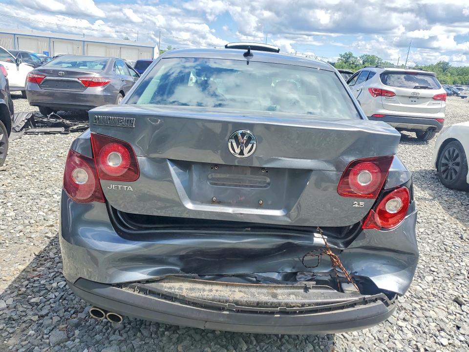 2009 Volkswagen Jetta VIN 3VWRZ71K79M178727 COPART salvage auction — REAR END, Ma - Cert Of Title-Reconstrctd Coll, sold $400 on 2026-07-02 (photo 6)