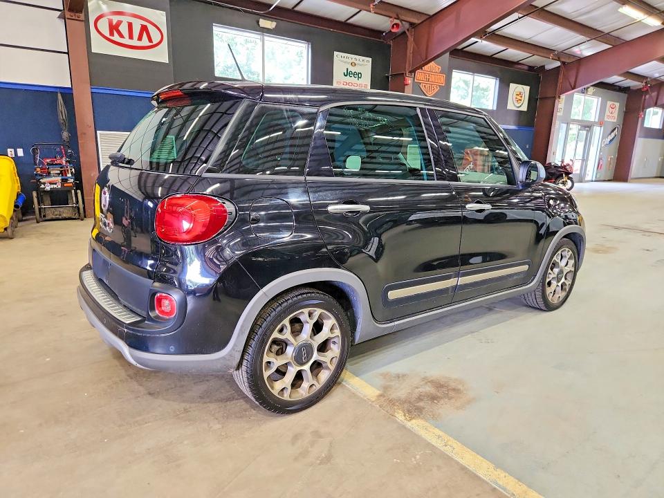 2014 Fiat VIN ZFBCFADH3EZ010772 COPART salvage auction — MINOR DENT/SCRATCHES, CT - CERTIFICATE OF TITLE (P), sold $2,000 on 2026-07-27 (photo 3)