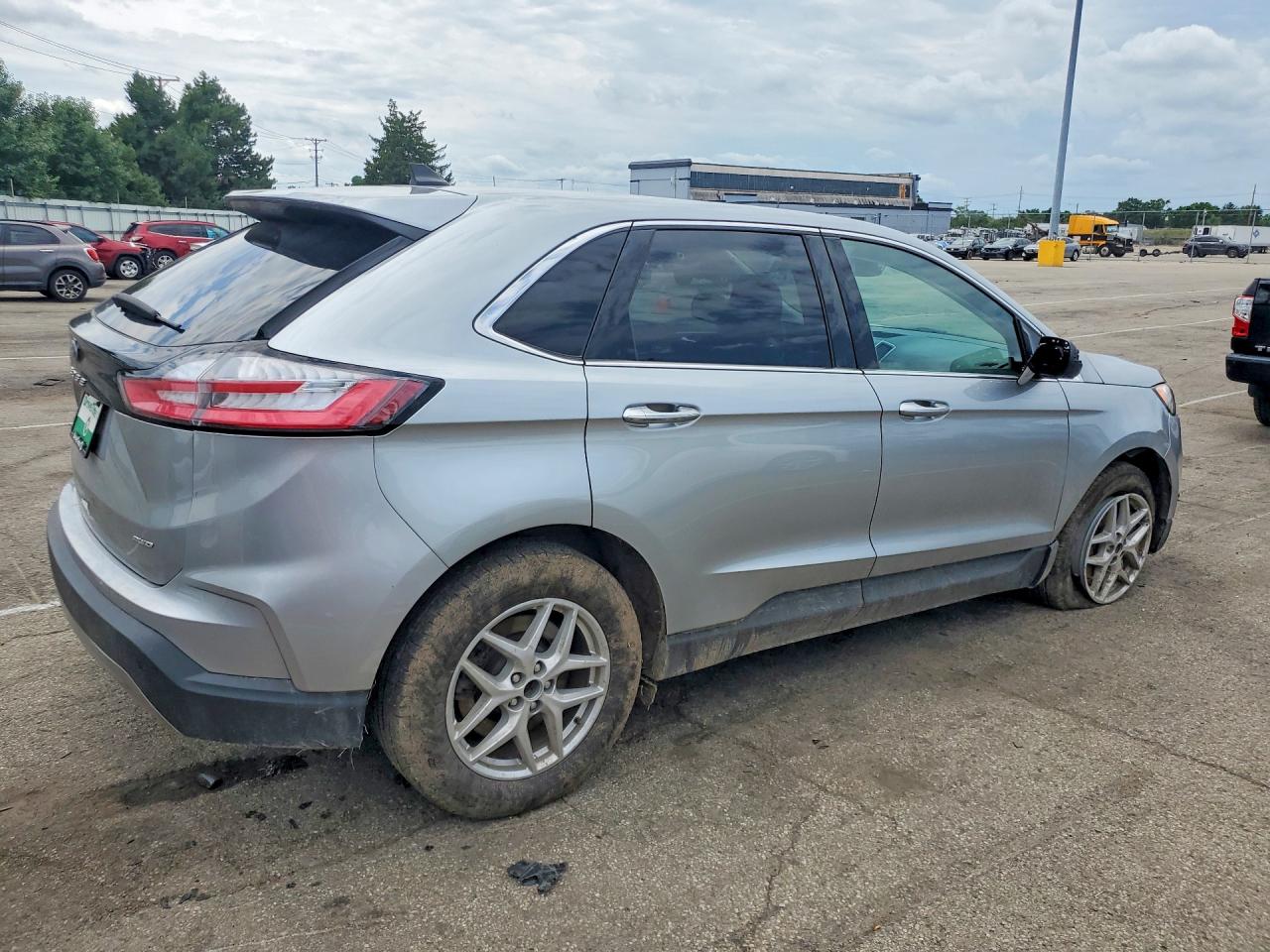 2024 Ford Edge VIN 2FMPK4J91RBA67968 COPART salvage auction — Minor Dent/Scratches, St - Salvage Title, sold $7,300 on 2026-09-25 (photo 3)