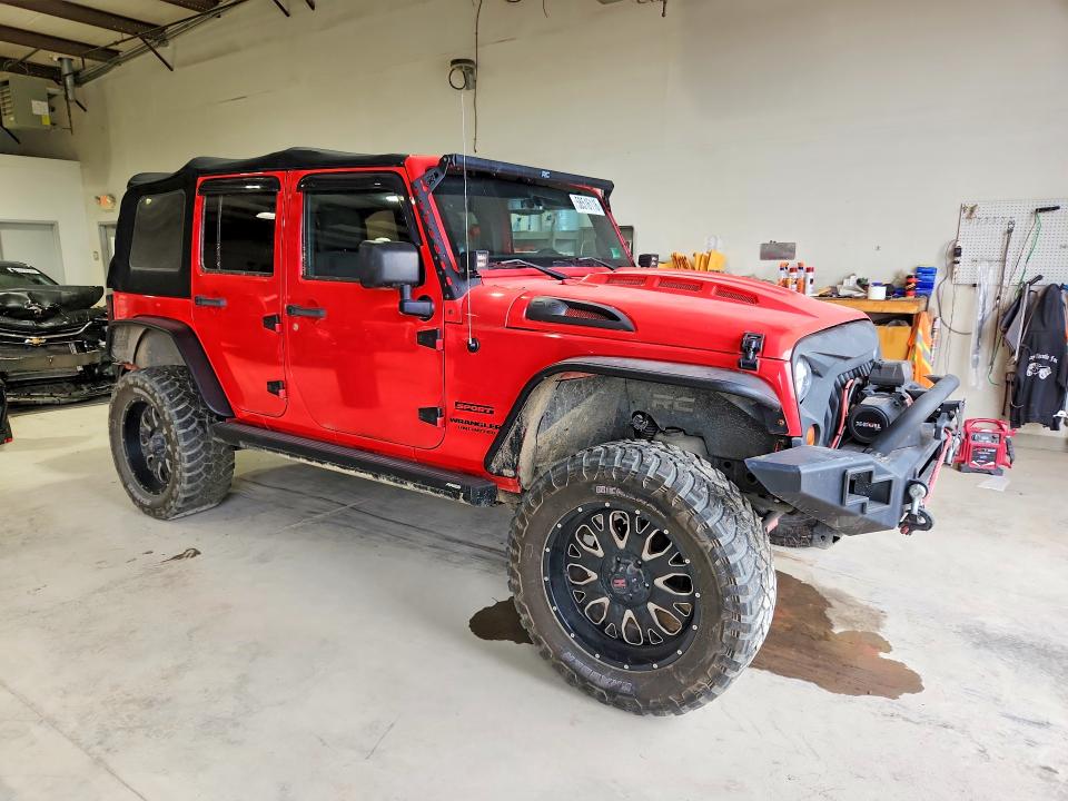2013 Jeep Wrangler unlimited VIN 1C4BJWDGXDL643038 COPART salvage auction — MECHANICAL, Va - Certificate Of Title, sold $3,150 on 2026-07-10 (photo 4)