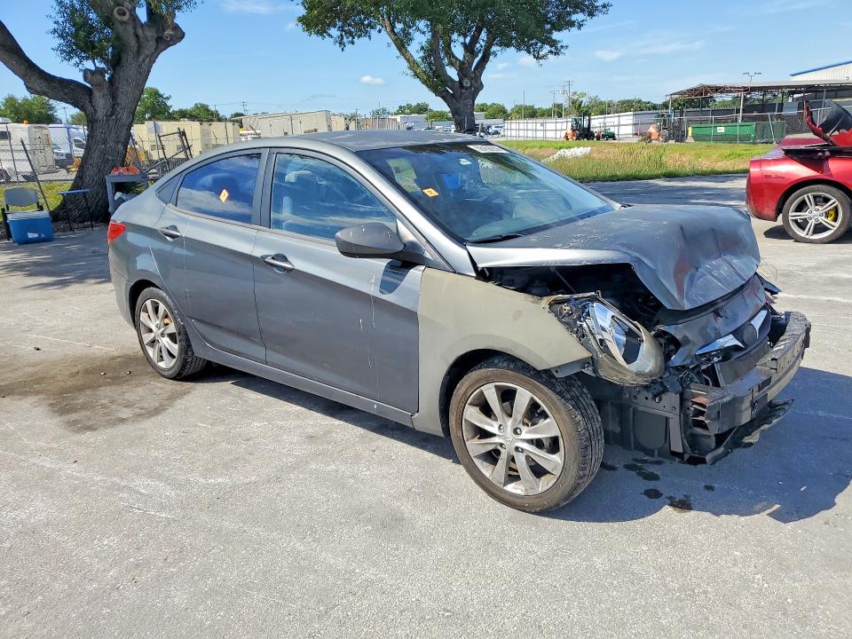 2012 Hyundai Accent VIN KMHCU4AE2CU069607 COPART salvage auction — FRONT END, Fl - Cert Of Title Slvg Rebuildable, sold $450 on 2026-07-02 (photo 4)