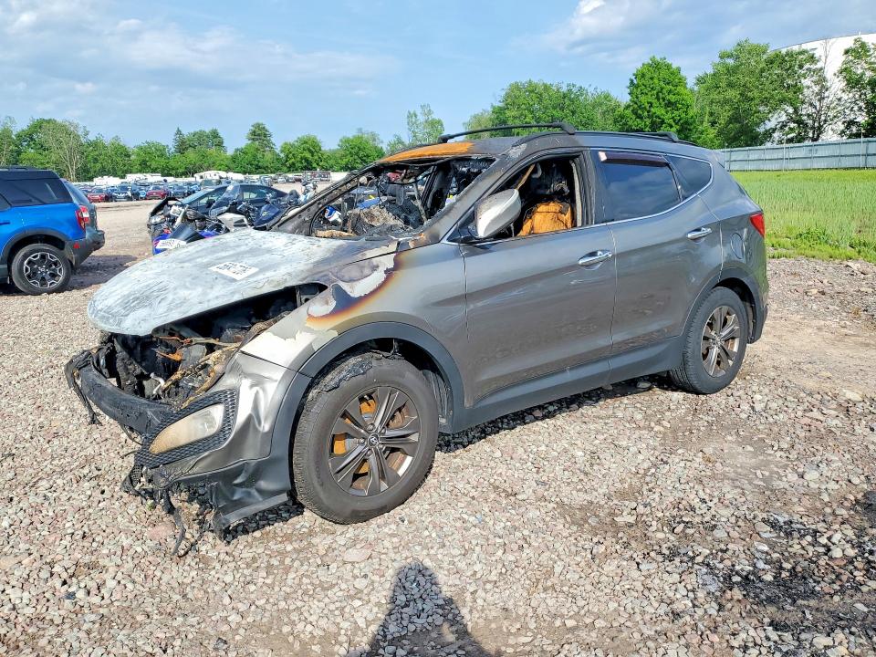 2013 Hyundai Santa fe VIN 5XYZU3LB7DG009613 COPART salvage auction — BURN, NY - MV907A-PARTS ONLY, sold $350 on 2026-07-20 (photo 1)