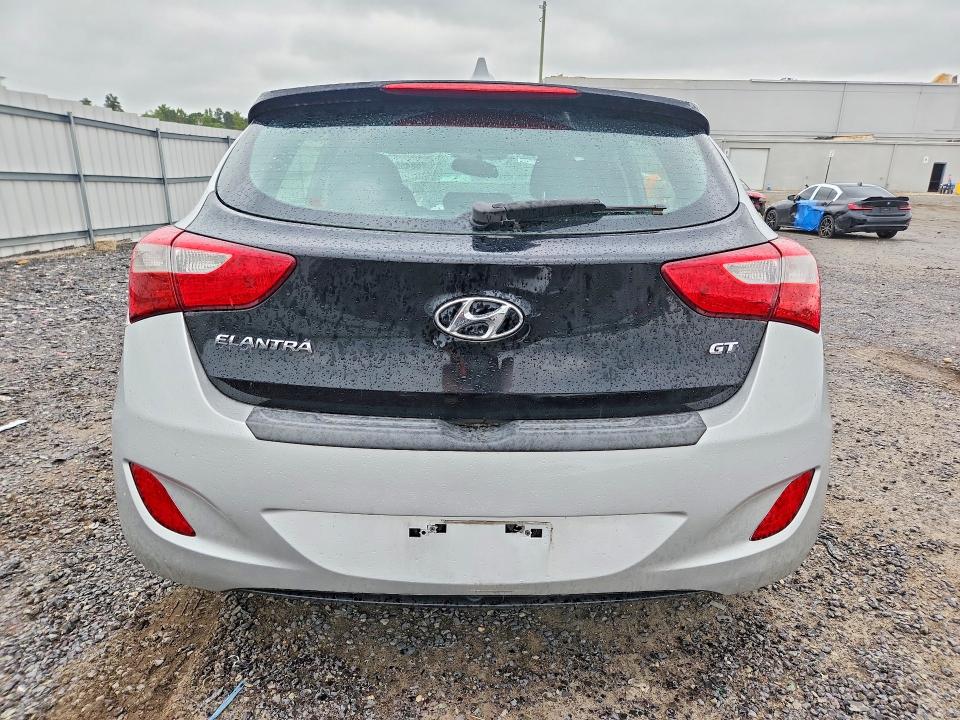2013 Hyundai VIN KMHD35LE0DU109033 COPART salvage auction — FRONT END, VA - CERT OF TITLE - SALVAGE, sold $575 on 2026-07-22 (photo 6)
