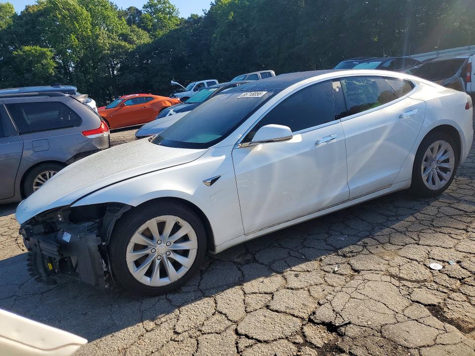 2018 Tesla Model s VIN 5YJSA1E23JF243911 — COPART salvage auction photo