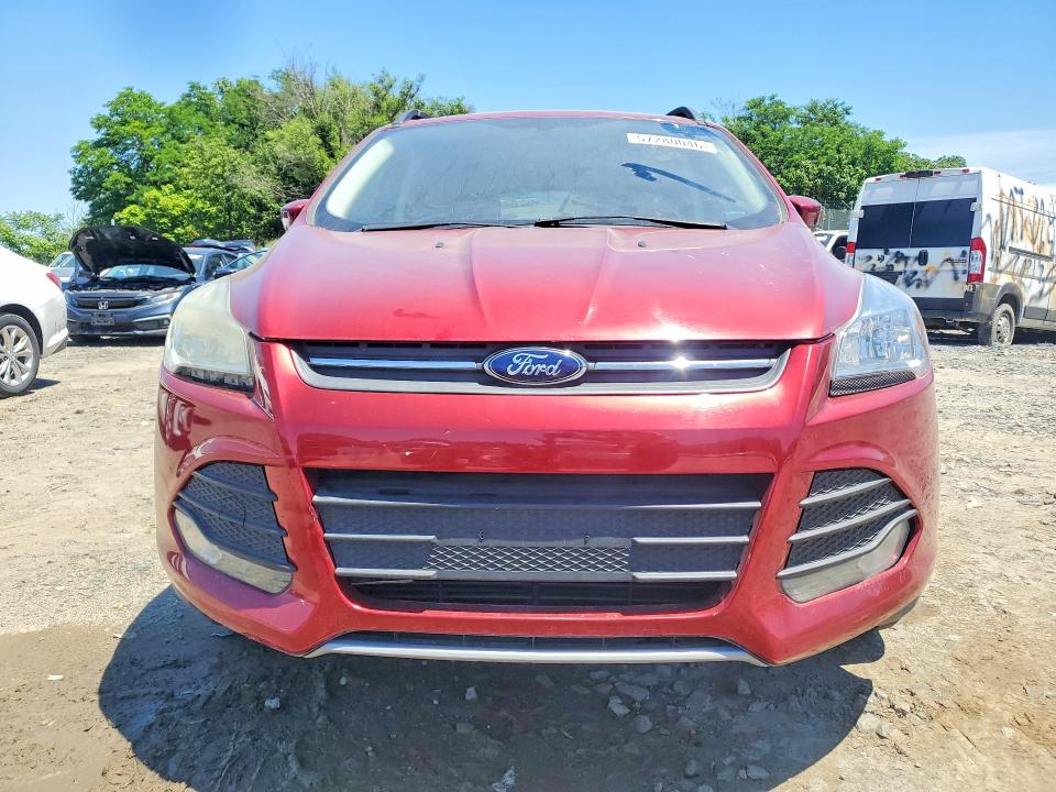 2014 Ford Escape VIN 1FMCU0GX4EUA68964 COPART salvage auction — MINOR DENT/SCRATCHES, Va - Certificate Of Title, sold $475 on 2026-07-02 (photo 5)