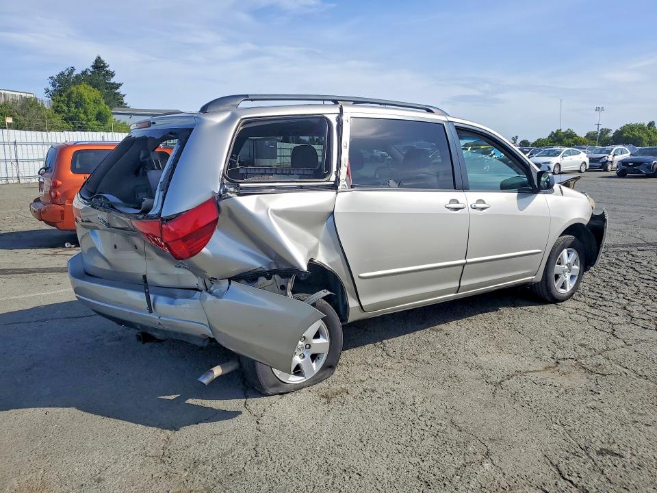 2005 Toyota Sienna VIN 5TDZA23C55S308887 COPART salvage auction — REAR END, Ca - Salvage Certificate, sold $625 on 2026-07-10 (photo 3)