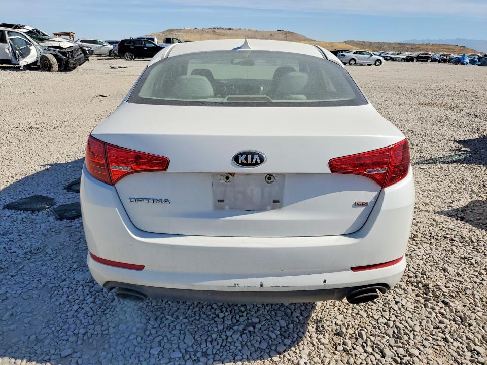 2013 Kia VIN 5XXGM4A72DG222985 COPART salvage auction — MINOR DENT/SCRATCHES, Ut - Certificate Of Title, sold $750 on 2026-07-21 (photo 6)