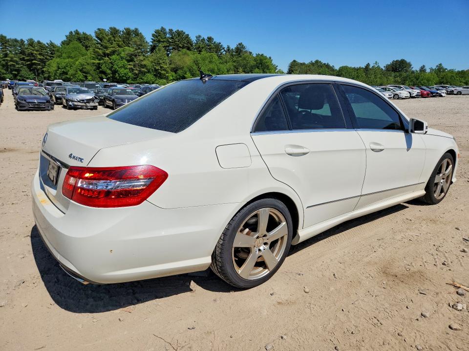2010 Mercedes-benz E-class VIN WDDHF8HB3AA251568 COPART salvage auction — FRONT END, MA - CERT OF TITLE-RECONSTRCTD COLL, sold $2,550 on 2026-08-17 (photo 3)