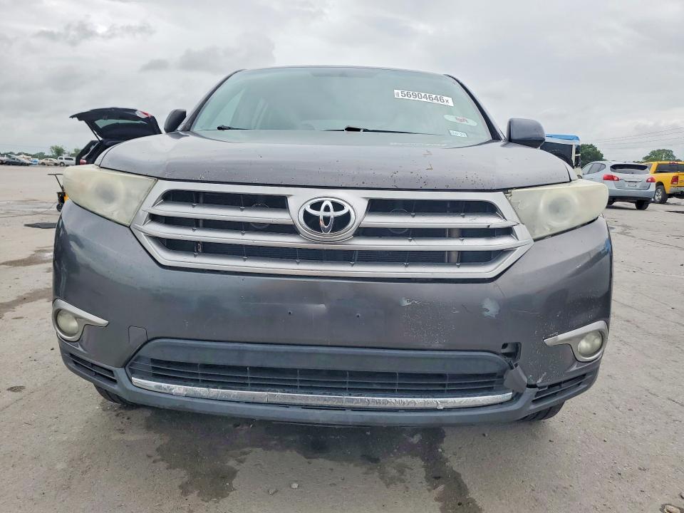 2011 Toyota Highlander VIN 5TDZK3EH7BS041288 COPART salvage auction — FRONT END, TN - CERTIFICATE OF TITLE, sold $2,950 on 2026-07-27 (photo 5)