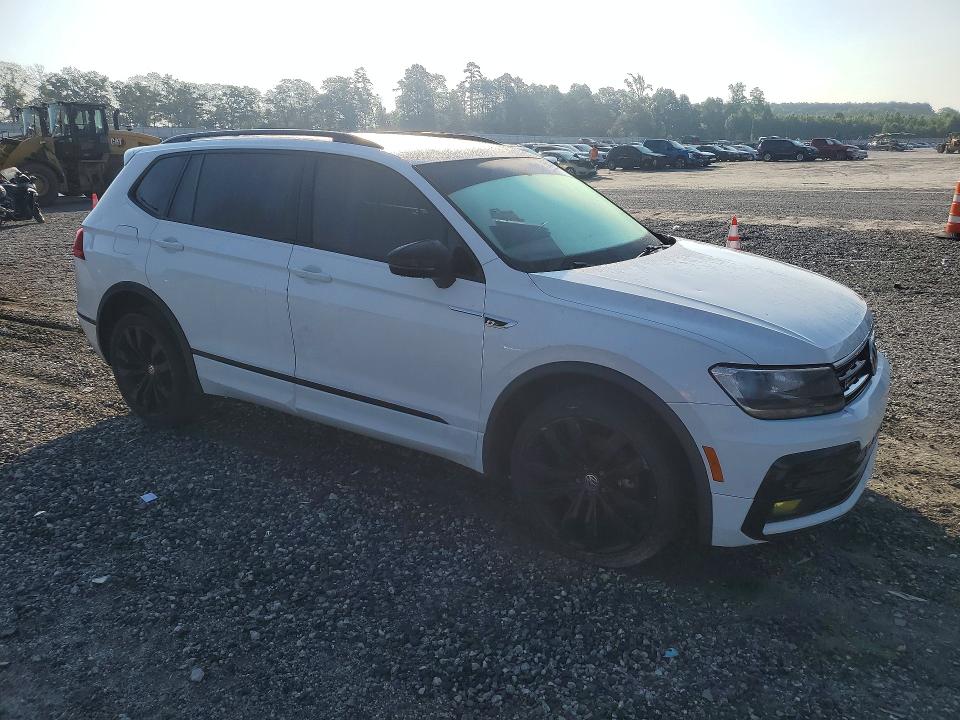 2021 Volkswagen Tiguan VIN 3VV3B7AX2MM031363 COPART salvage auction — SIDE, SC - CERT OF TITLE-SALVAGE, sold $4,300 on 2026-07-19 (photo 4)