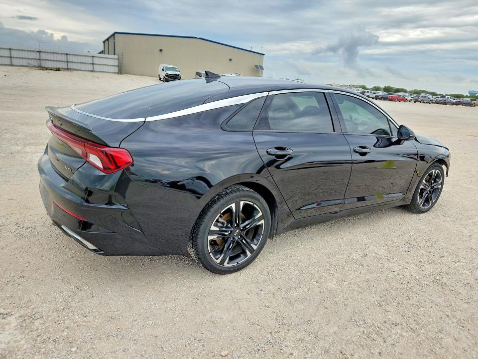 2021 Kia K5 VIN 5XXG64J25MG037652 COPART salvage auction — FRONT END, TX - SALVAGE VEHICLE TITLE (P), sold $2,400 on 2026-07-16 (photo 3)