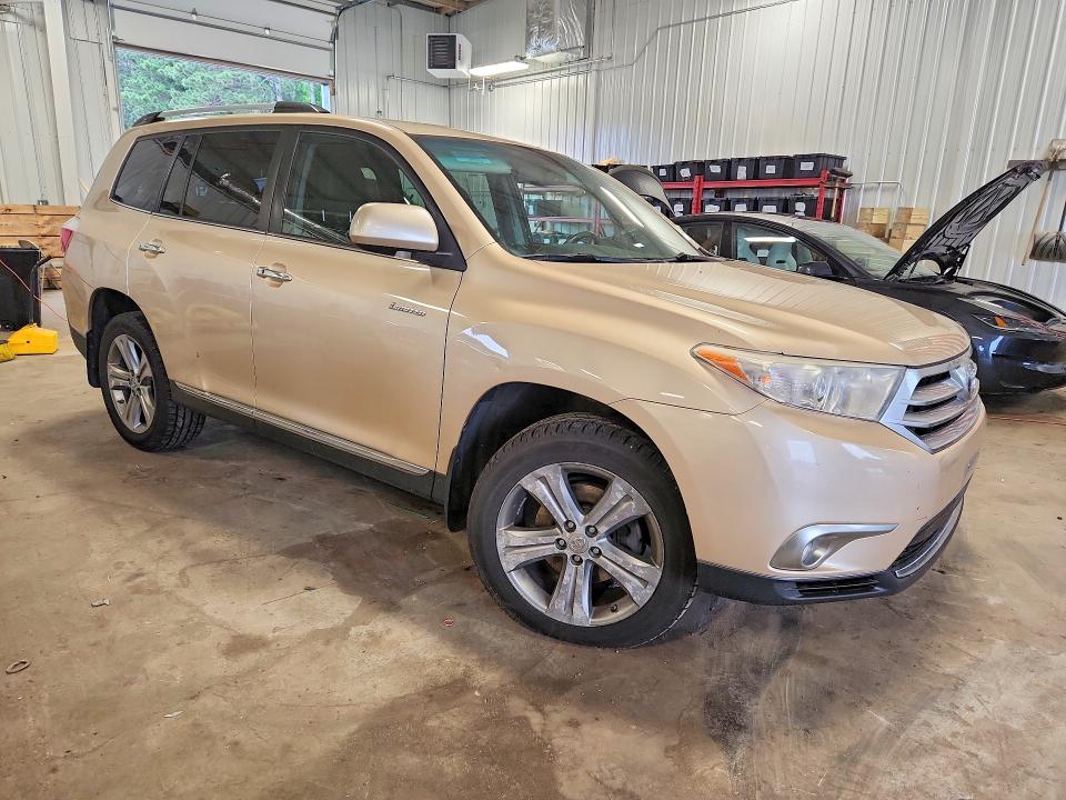 2011 Toyota Highlander VIN 5TDDK3EH1BS085913 COPART salvage auction — FRONT END, Mn - Cert Of Title-Salvage, sold $3,450 on 2026-07-16 (photo 4)