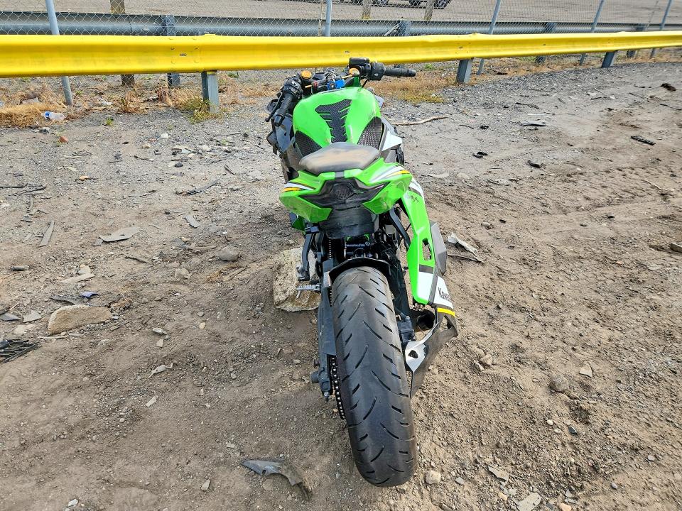 2025 Kawasaki Zx VIN ML5ZXCS18SDA42600 COPART salvage auction — FRONT END, Ny - Mv-907A Salvage Certificate, sold $525 on 2026-07-16 (photo 4)