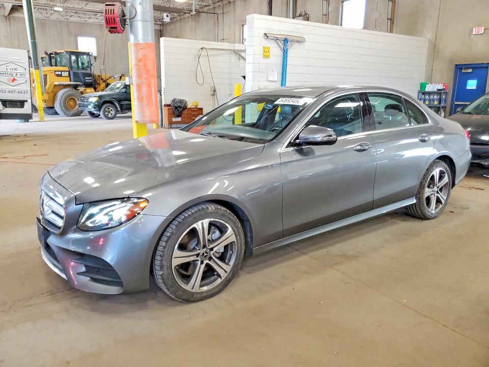 2019 Mercedes-benz E-klasse VIN WDDZF4KB4KA573028 COPART salvage auction — REAR END, Mn - Cert Of Title-Salvage, sold $10,800 on 2026-07-07 (photo 1)