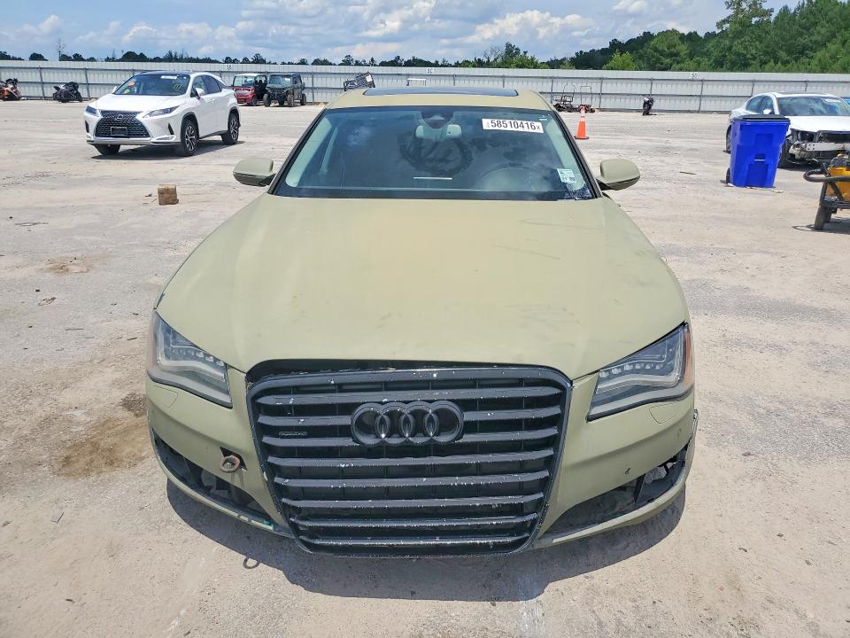 2011 Audi A8 VIN WAURVAFD5BN012091 COPART salvage auction — MINOR DENT/SCRATCHES, LA - CERT OF TITLE-RECONSTRUCTED (P), sold $3,200 on 2026-07-29 (photo 5)