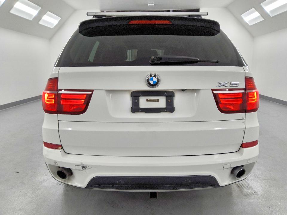 2012 BMW X5 VIN 5UXZV4C5XCL766455 COPART salvage auction — MINOR DENT/SCRATCHES, Ca - Certificate Of Title, sold $1,250 on 2026-07-28 (photo 6)