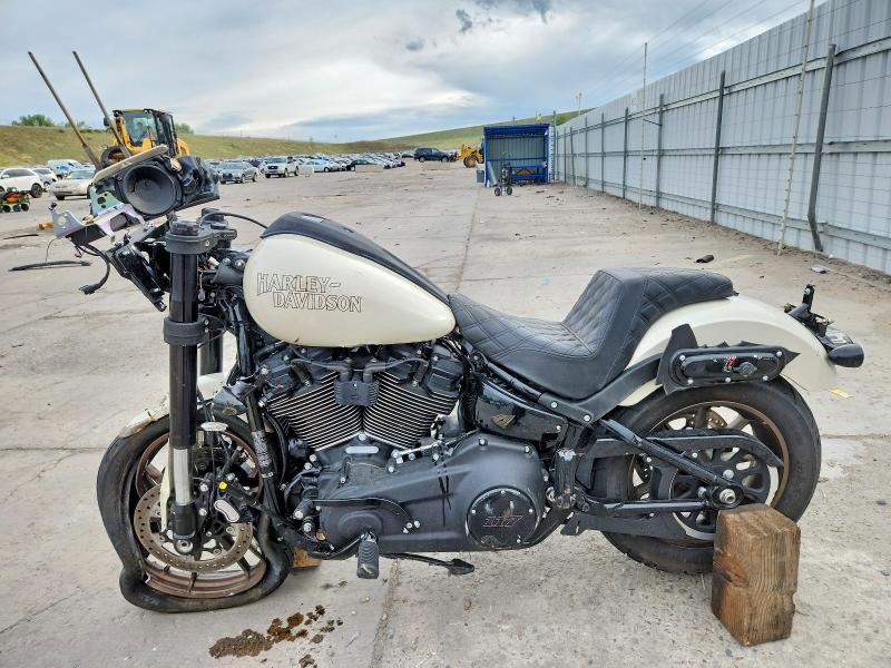 2023 Harley-davidson Low rider VIN 1HD1YXZ1XPB025843 COPART salvage auction — ROLLOVER, Co - Public - Salvage Title, sold $1,100 on 2026-07-20 (photo 3)