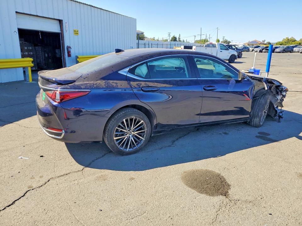 2025 Lexus ES VIN 58ADA1C17SU056641 COPART salvage auction — FRONT END, Ca - Salvage Certificate, sold $17,700 on 2026-07-10 (photo 3)