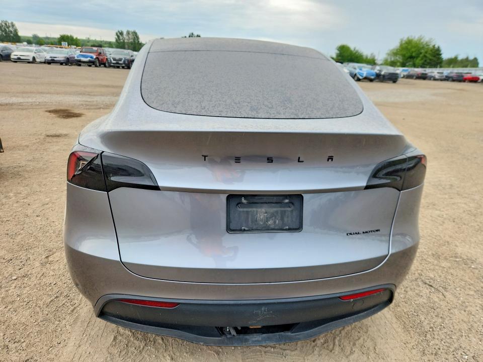 2024 Tesla Model y VIN 7SAYGDEE4RF213397 COPART salvage auction — FRONT END, On - Permit Salvage, sold $15,750 on 2026-07-28 (photo 6)