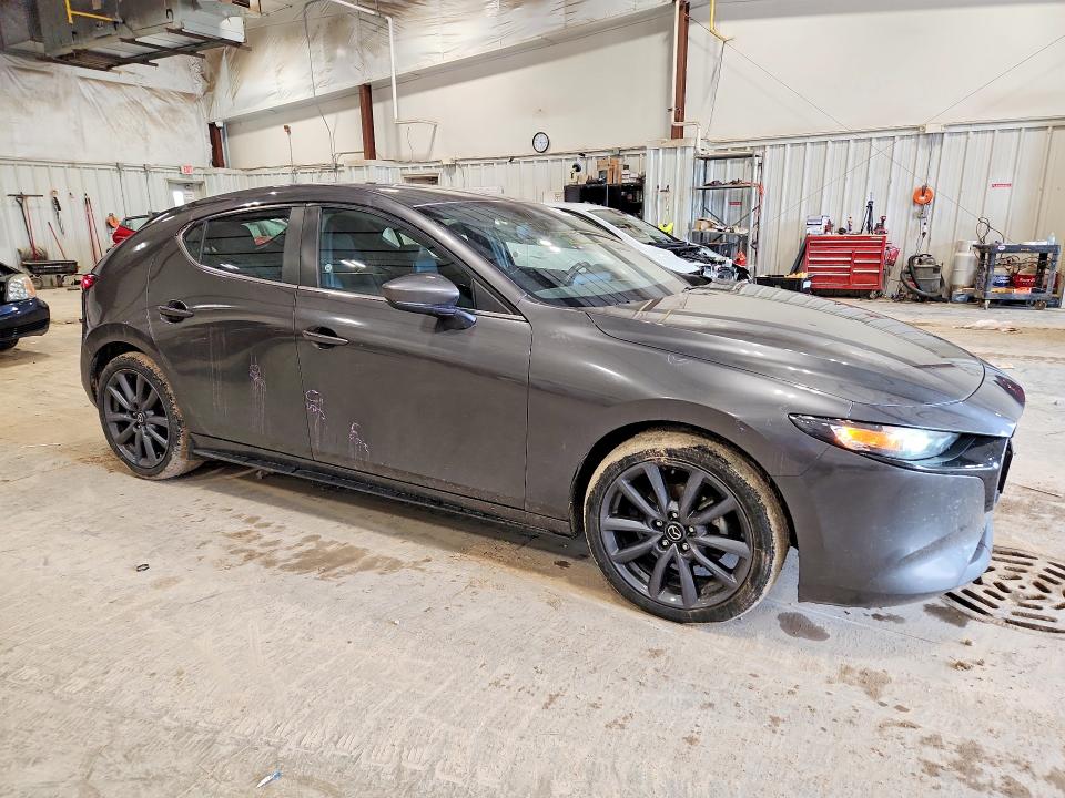 2021 Mazda 3 VIN JM1BPALL9M1404401 COPART salvage auction — HAIL, Wi - Salvage - Multiple Brands, sold $6,100 on 2026-07-08 (photo 4)