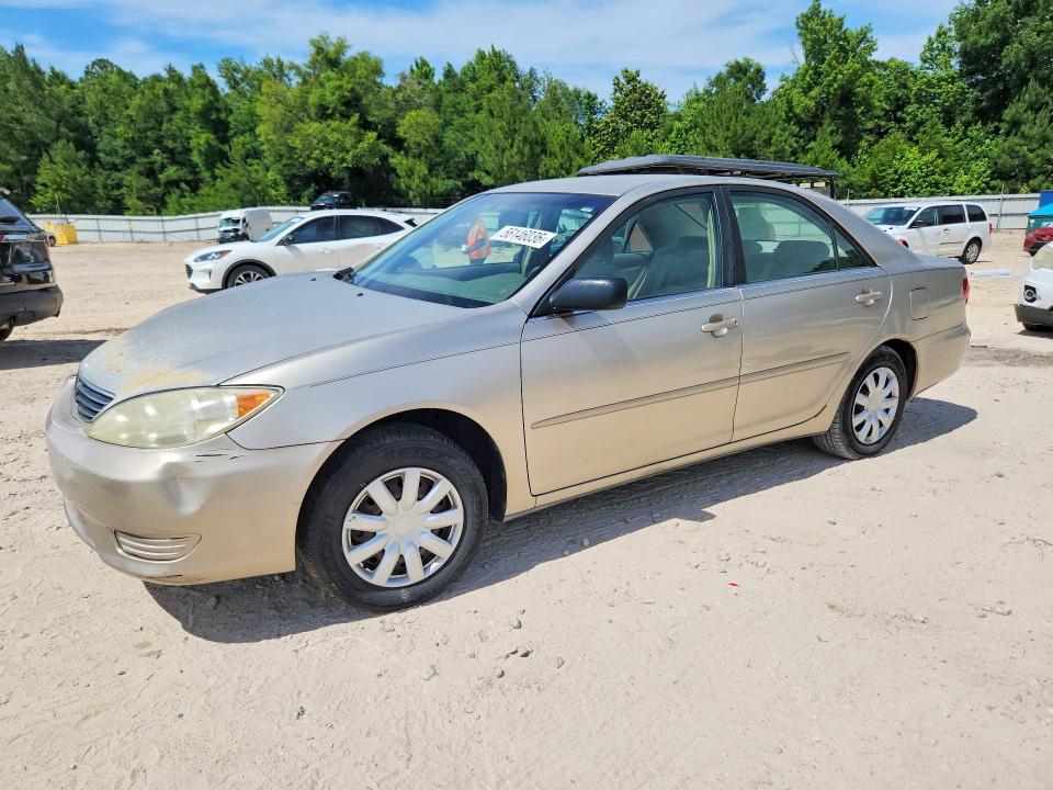 2006 Toyota Camry VIN JTDBE32K263049265 COPART salvage auction — FRONT END, Fl - Cert Of Title Slvg Rebuildable, sold $975 on 2026-07-06 (photo 1)