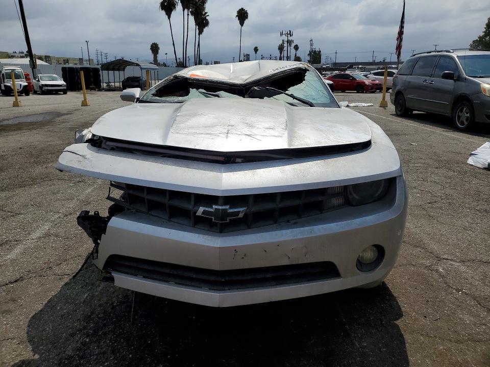 2012 Chevrolet Camaro VIN 2G1FB1E34C9196489 COPART salvage auction — ROLLOVER, Ca - Dis/Dlr/Exp Only Clean Title, sold $350 on 2026-07-10 (photo 5)