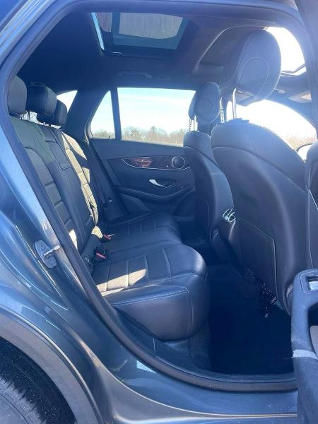 2017 Mercedes-benz Glc VIN WDC0G4KB8HF128331 COPART salvage auction — MINOR DENT/SCRATCHES, Ma - Certificate Of Title (P), sold $9,200 on 2026-07-02 (photo 6)