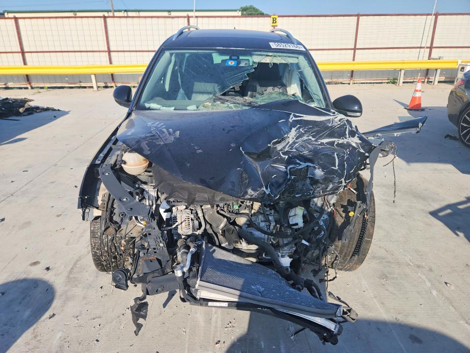 2017 Volkswagen VIN WVGVV7AX7HW512922 COPART salvage auction — FRONT END, Salvage Title, sold $400 on 2026-07-17 (photo 5)