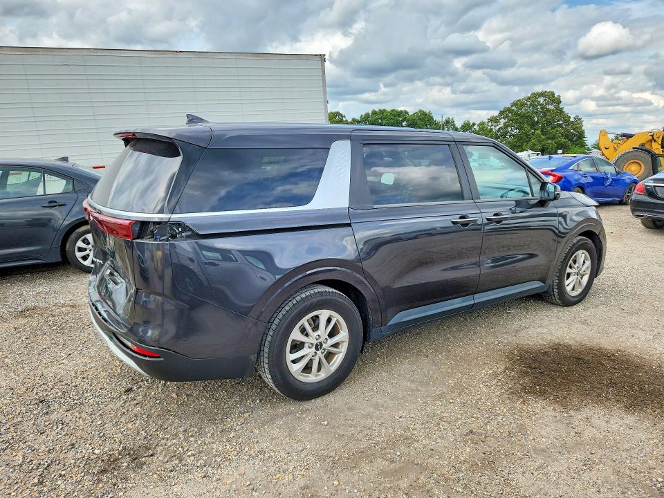 2024 Kia VIN KNDNB4H33R6359472 COPART salvage auction — REAR END, Salvage Title, sold $10,200 on 2026-07-30 (photo 3)