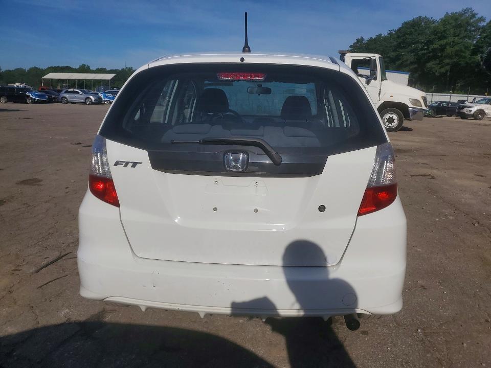 2009 Honda Fit VIN JHMGE882X9C005639 COPART salvage auction — FRONT END, Ga - Cert Of Title-Salvage, sold $1,450 on 2026-07-28 (photo 6)