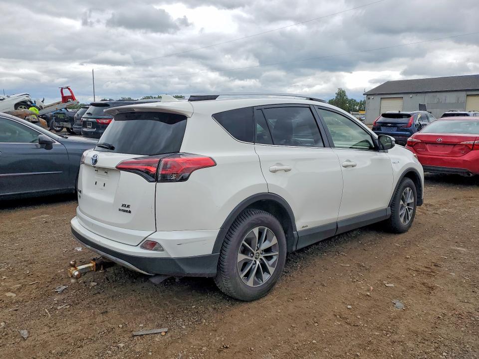 2018 Toyota Rav 4 VIN JTMRJREV4JD243351 COPART salvage auction — FRONT END, Mi - Certificate Of Title, sold $5,050 on 2026-08-01 (photo 3)