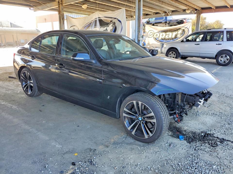 2018 BMW 3er VIN WBA8E1C59JA178631 COPART salvage auction — FRONT END, Ca - Salvage Certificate, sold $3,650 on 2026-07-16 (photo 4)