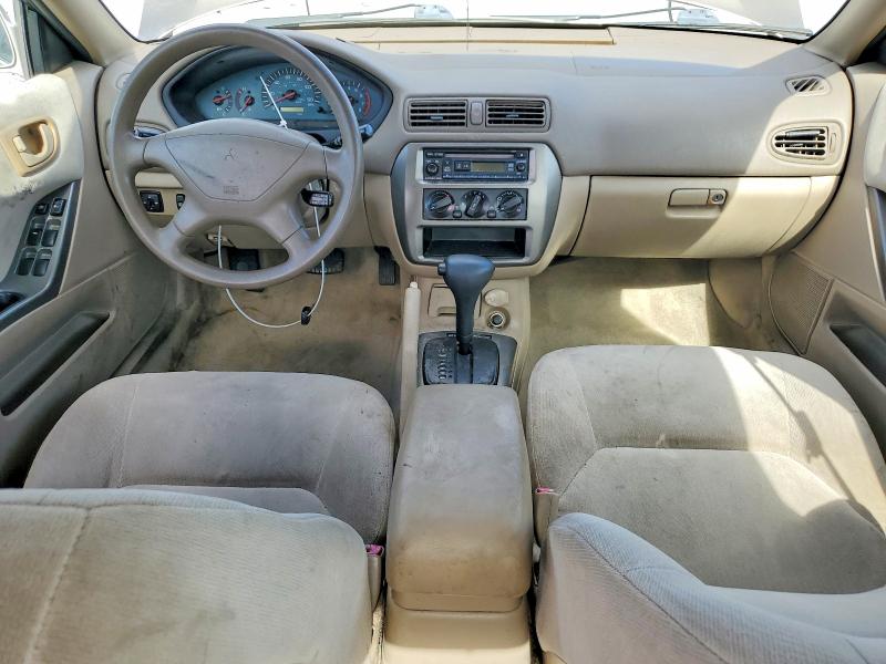2002 Mitsubishi Galant VIN 4A3AA46G52E133353 COPART salvage auction — FRONT END, Fl - Cert Of Title Slvg Rebuildable, sold $350 on 2026-07-06 (photo 8)