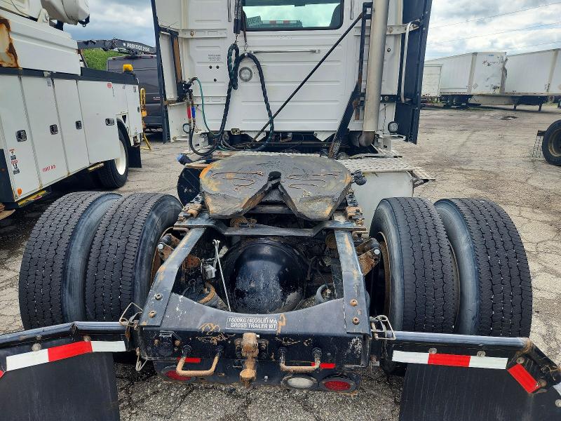 2017 Volvo VIN 4V4N39TG5HN987997 COPART salvage auction — STRIPPED, Me - Certificate Of Title, sold $5,000 on 2026-07-21 (photo 9)