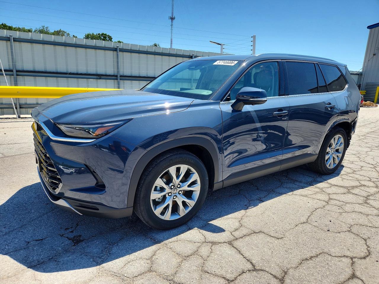 2025 Toyota Highlander VIN 5TDACAB53SS051261 COPART salvage auction — Rear End, Sc - Salvage Title, sold $29,500 on 2026-07-08 (photo 1)