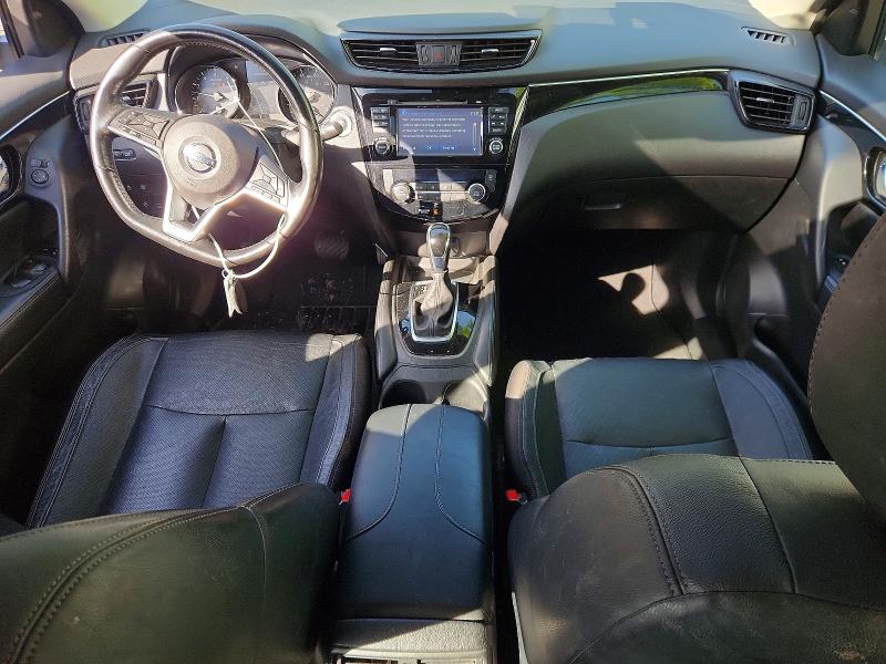 2017 Nissan Rogue VIN JN1BJ1CR4HW121647 COPART salvage auction — FRONT END, Vt - Cert Of Title-Salvage Vehicle, sold $1,000 on 2026-07-06 (photo 8)