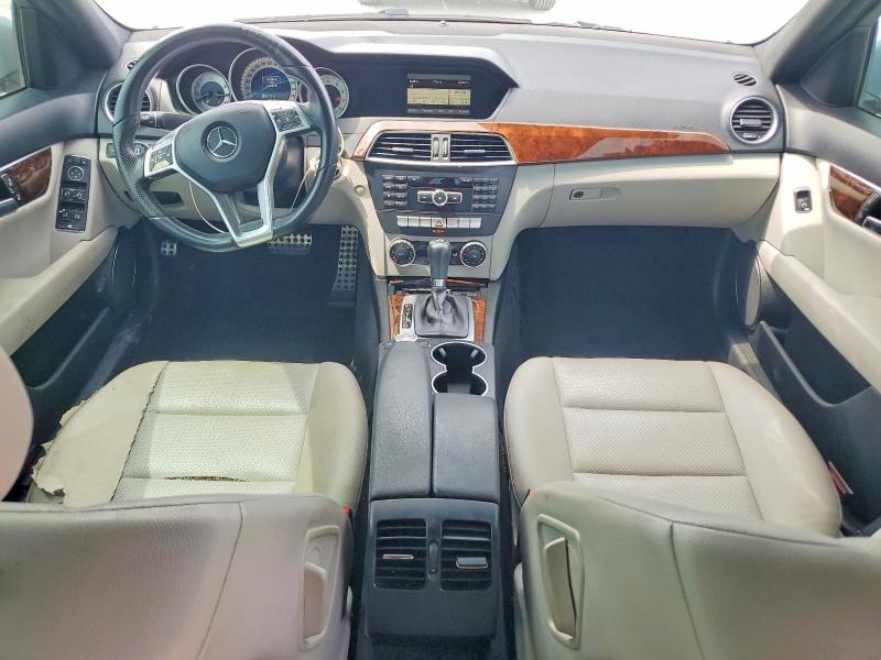 2014 Mercedes-benz VIN WDDGF4HBXEA957897 COPART salvage auction — SIDE, Fl - Cert Of Title Slvg Rebuildable, sold $850 on 2026-07-14 (photo 8)