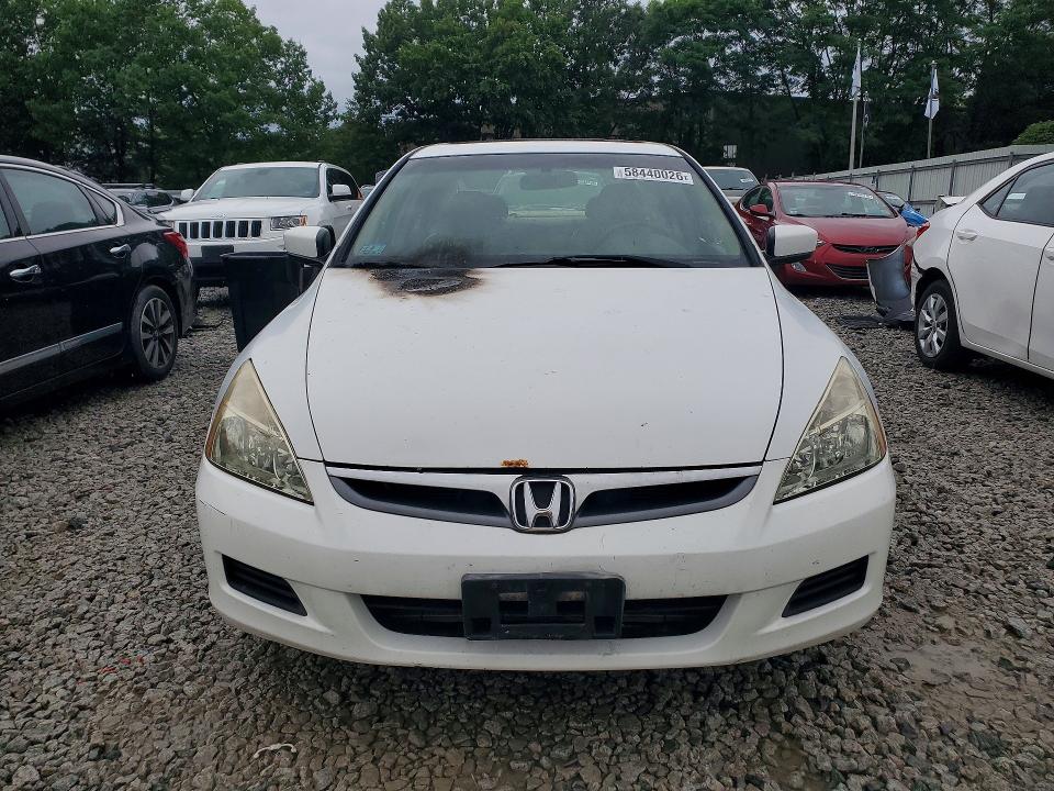 2006 Honda Accord VIN 1HGCM66576A069277 COPART salvage auction — BURN, Ma - Cert Of Title-Reconstrctd Coll, sold $375 on 2026-07-06 (photo 5)