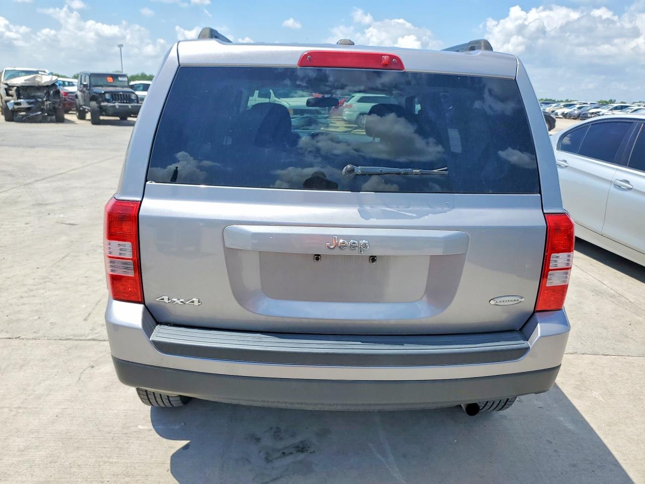2017 Jeep Patriot VIN 1C4NJRFB8HD174712 COPART salvage auction — Front End, TX - CERTIFICATE OF TITLE, sold $850 on 2026-07-03 (photo 6)