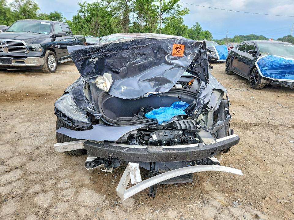 2018 Tesla Model 3 VIN 5YJ3E1EB6JF114103 COPART salvage auction — FRONT END, Md - Certificate Of Title, sold $1,100 on 2026-07-21 (photo 5)