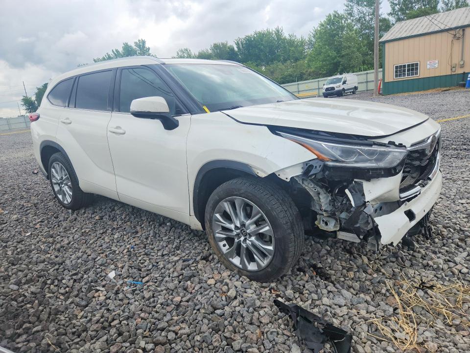 2021 Toyota Highlander VIN 5TDYZRAHXMS055530 COPART salvage auction — FRONT END, Il - Salvage Certificate, sold $16,700 on 2026-07-13 (photo 4)