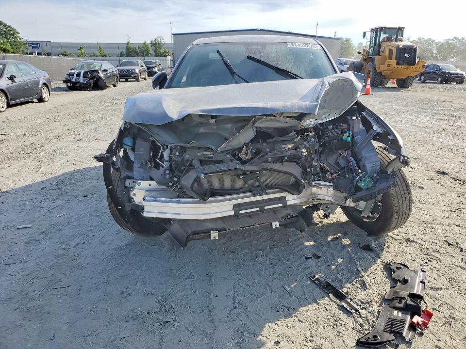 2025 Honda Hr-v VIN 3CZRZ1H5XSM758022 COPART salvage auction — FRONT END, Nc - Certificate Of Title (P), sold $7,100 on 2026-07-29 (photo 5)