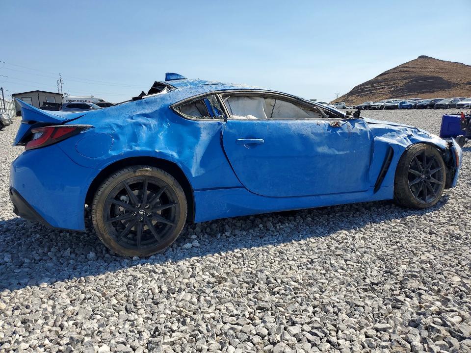 2024 Toyota VIN JF1ZNBE18R8753656 COPART salvage auction — ROLLOVER, Nv - Salvage Title, sold $1,800 on 2026-07-27 (photo 3)
