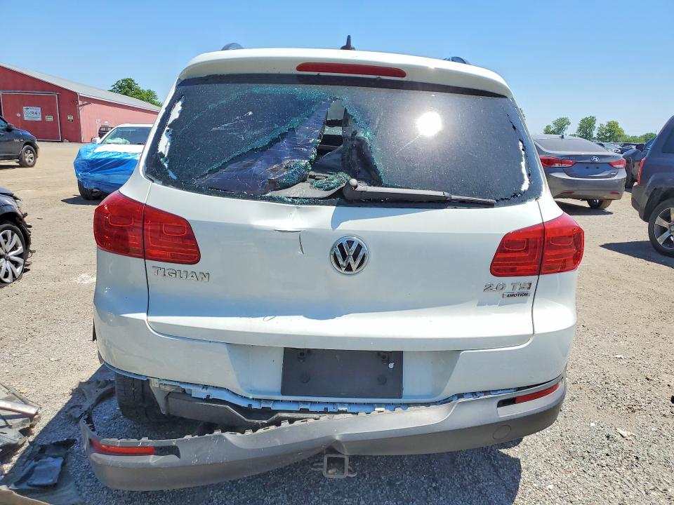 2015 Volkswagen Tiguan VIN WVGJV7AX5FW590689 COPART salvage auction — VANDALISM, On - Permit Salvage, sold $300 on 2026-07-07 (photo 6)