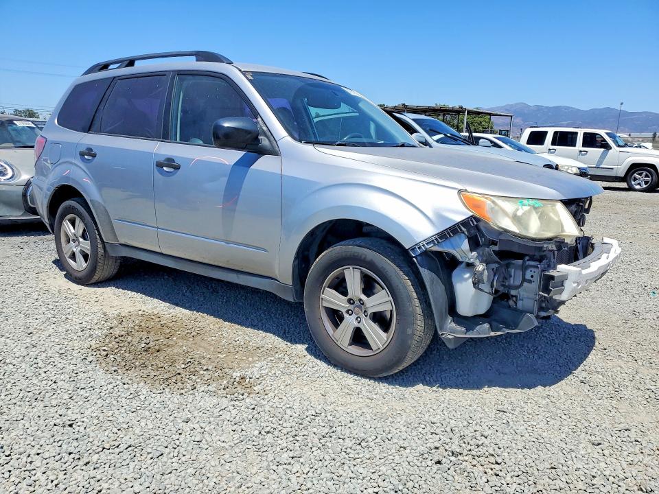 2012 Subaru Forester VIN JF2SHABCXCH444315 COPART salvage auction — FRONT END, CA - SALVAGE CERTIFICATE, sold $1,500 on 2026-07-24 (photo 4)