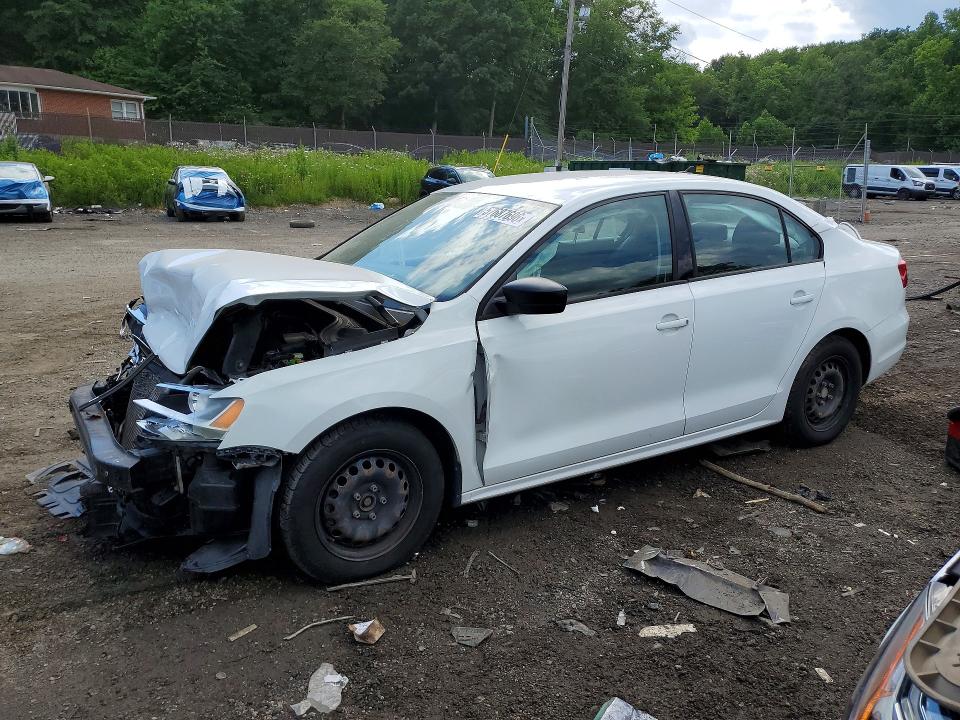 2015 Volkswagen VIN 3VW2K7AJ7FM316159 COPART salvage auction — FRONT END, Md - Cert Of Salvage > 75% Damage, sold $400 on 2026-07-02 (photo 1)
