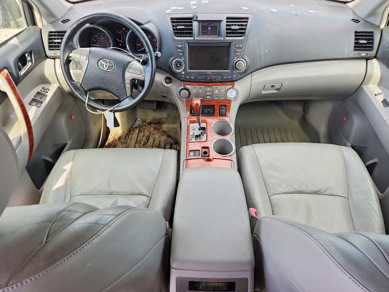 2008 Toyota Highlander VIN JTEES42A182054173 COPART salvage auction — FRONT END, Co - Public - Salvage Title, sold $2,000 on 2026-07-21 (photo 8)